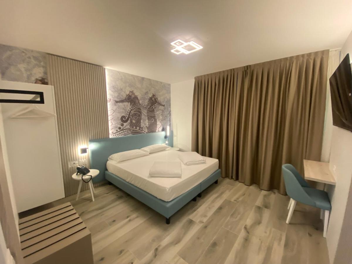 Marina Suites & Apartments 4 Stelle S Caorle Ngoại thất bức ảnh
