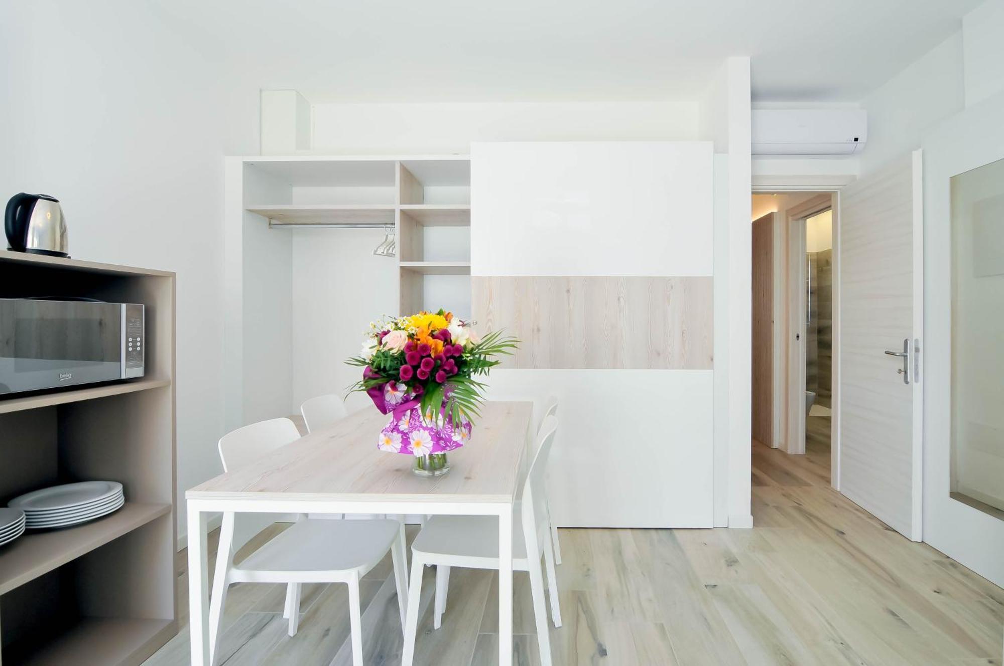 Marina Suites & Apartments 4 Stelle S Caorle Ngoại thất bức ảnh